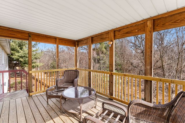 8507 51ST Street Court, Coal Valley, IL 61240