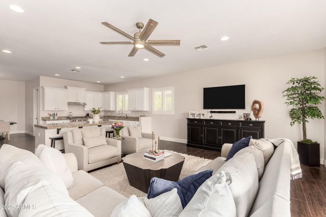 32002 N 19TH Lane, Phoenix, AZ 85085