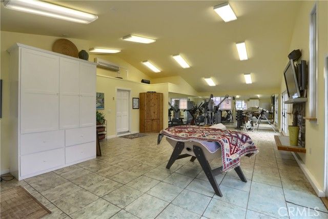 5873 Schilling, Coulterville, CA 95311