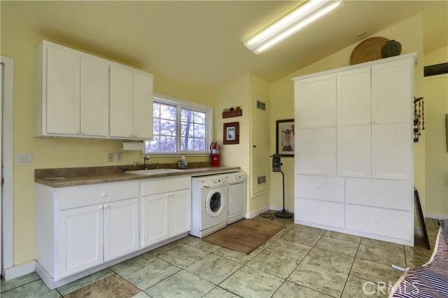 5873 Schilling, Coulterville, CA 95311