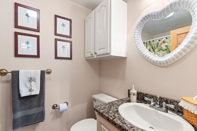 7 Leland Hill Rd, Grafton, MA 01560