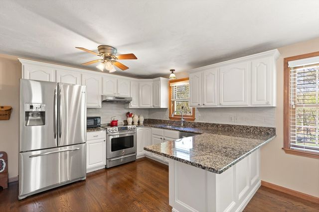 7 Leland Hill Rd, Grafton, MA 01560