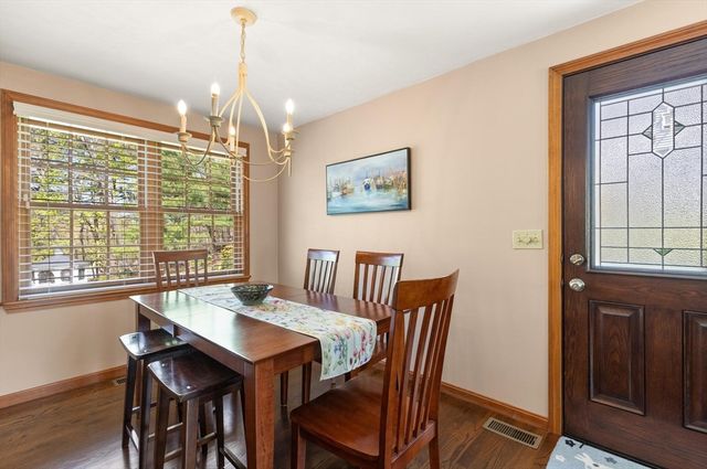 7 Leland Hill Rd, Grafton, MA 01560