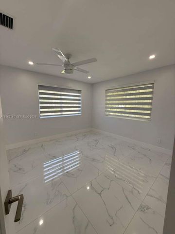 19020 SW 91st Ave, Cutler Bay, FL 33157