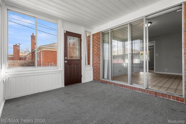 19431 STEPHENS, Eastpointe, MI 48021