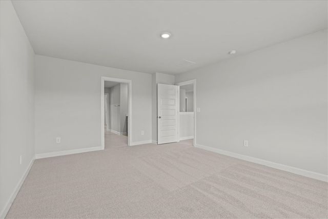 549 Cozy Bluff Road, Spartanburg, SC 29301