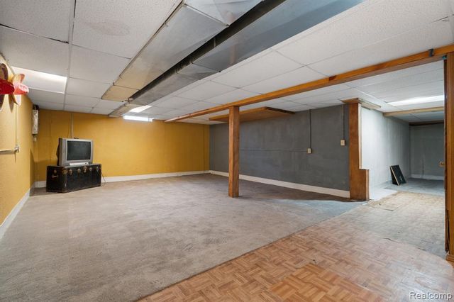 20903 Antique Court, Southfield, MI 48075