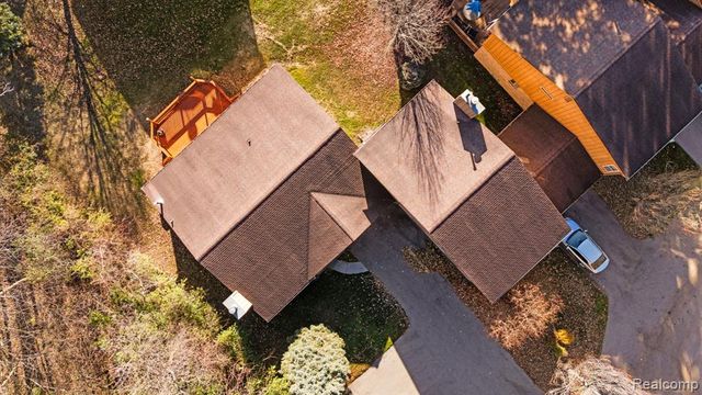 20903 Antique Court, Southfield, MI 48075