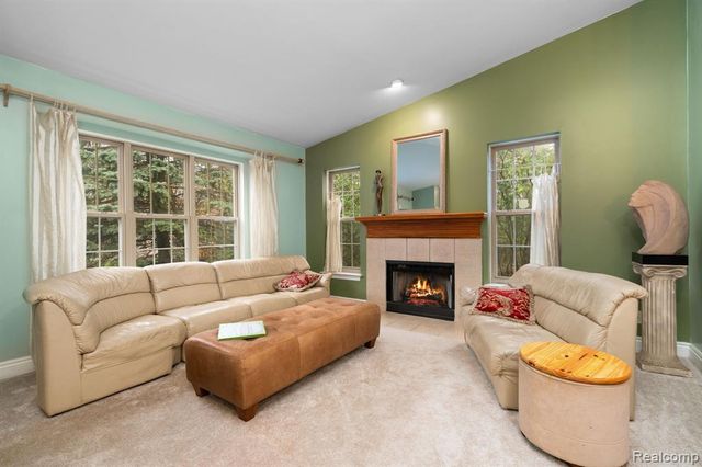 20903 Antique Court, Southfield, MI 48075