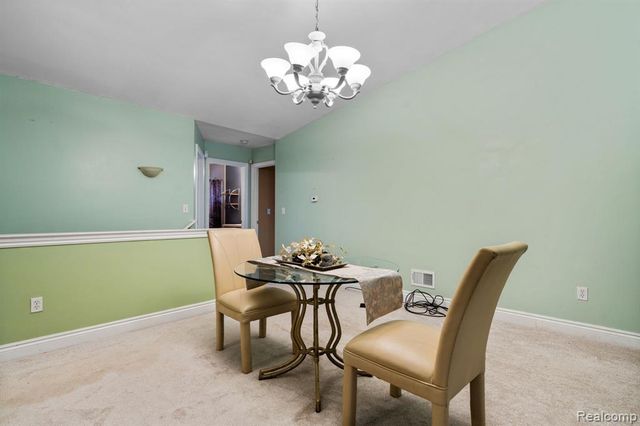 20903 Antique Court, Southfield, MI 48075