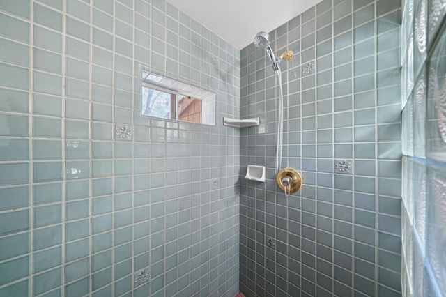 20922 Red Bridge Road, Round Mountain, CA 96084