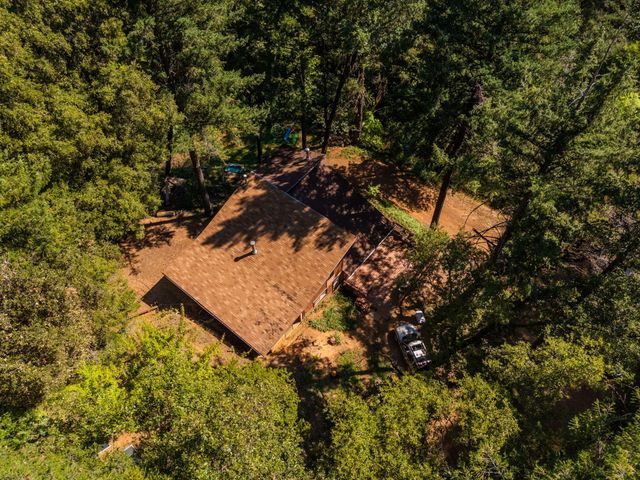 20922 Red Bridge Road, Round Mountain, CA 96084