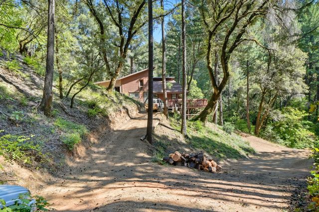 20922 Red Bridge Road, Round Mountain, CA 96084