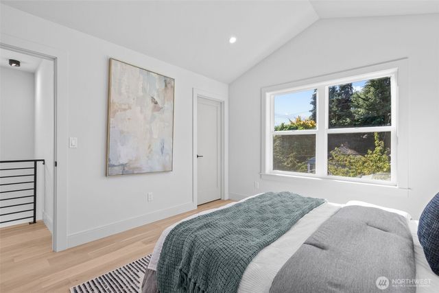 7344 22nd Avenue NW, Seattle, WA 98117