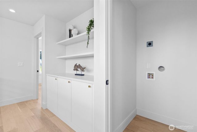 7344 22nd Avenue NW, Seattle, WA 98117