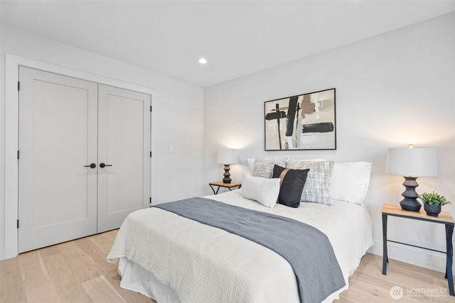 7344 22nd Avenue NW, Seattle, WA 98117