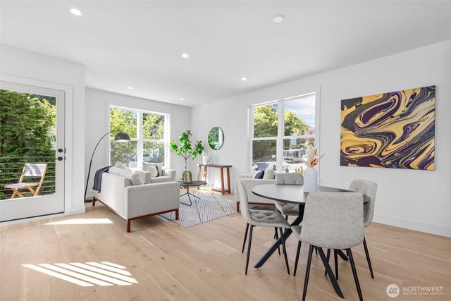 7344 22nd Avenue NW, Seattle, WA 98117