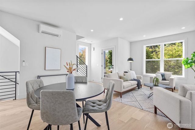 7344 22nd Avenue NW, Seattle, WA 98117