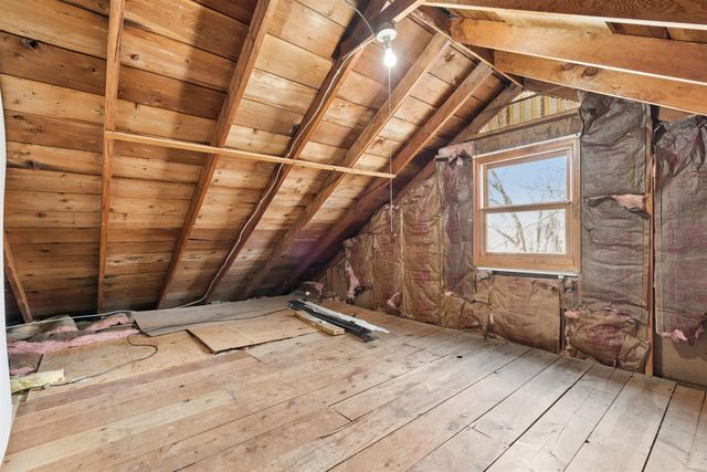 115 N Division Street, Cedar Falls, IA 50613