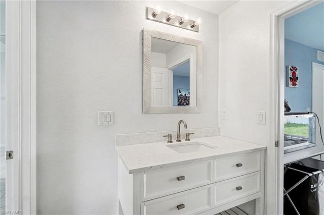 2219 NW 5th ST, Cape Coral, FL 33993