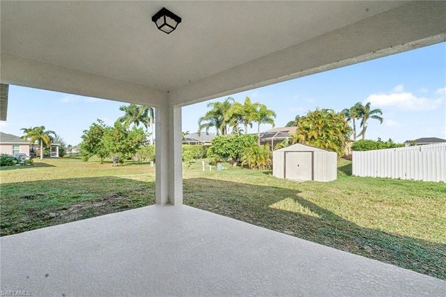 2219 NW 5th ST, Cape Coral, FL 33993