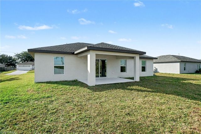 2219 NW 5th ST, Cape Coral, FL 33993