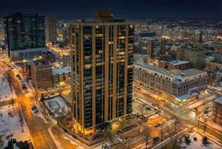 929 N Astor STREET #1506-08, Milwaukee, WI 53202