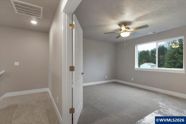 1163 SW 11th Av, Dallas, OR 97338