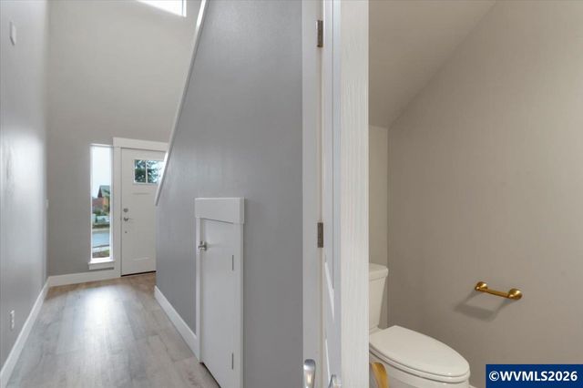 1163 SW 11th Av, Dallas, OR 97338