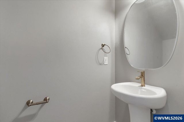 1163 SW 11th Av, Dallas, OR 97338