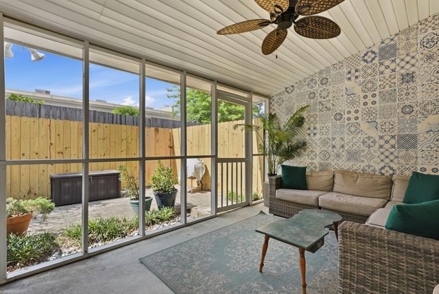 733 Ralston Court, Mount Pleasant, SC 29464