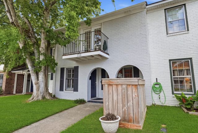 733 Ralston Court, Mount Pleasant, SC 29464