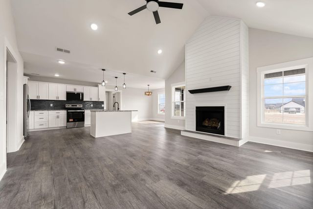 807 Mohawk Drive, Richmond, KY 40475