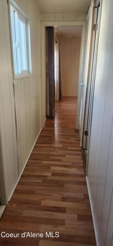 8323 W Meadow Brook Cir, Rathdrum, ID 83858