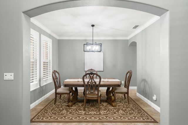 217 Baroness Ct, Roseville, CA 95747
