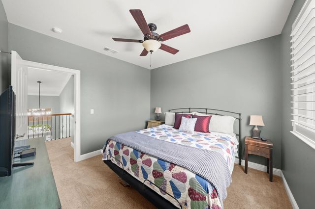217 Baroness Ct, Roseville, CA 95747