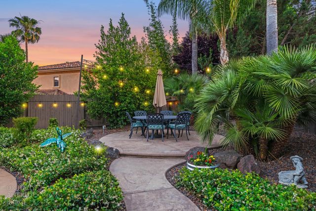 217 Baroness Ct, Roseville, CA 95747