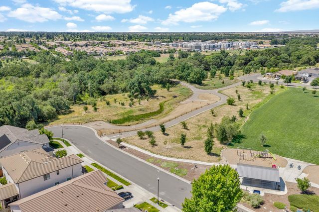217 Baroness Ct, Roseville, CA 95747