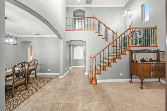 217 Baroness Ct, Roseville, CA 95747