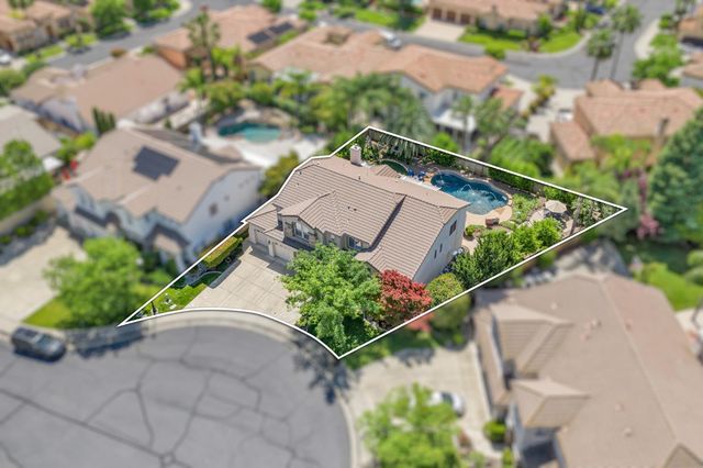 217 Baroness Ct, Roseville, CA 95747
