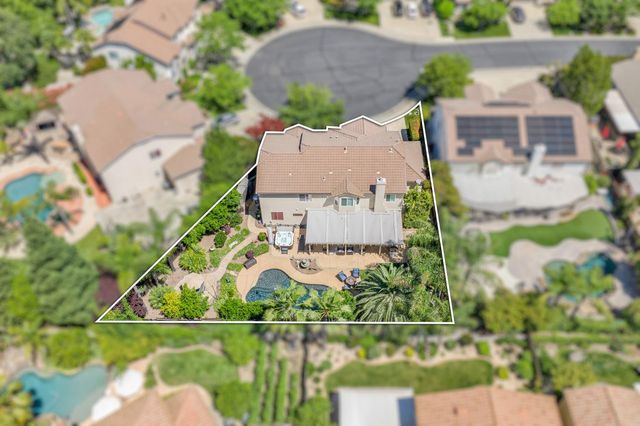 217 Baroness Ct, Roseville, CA 95747