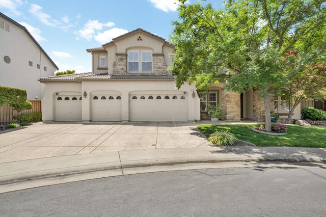 217 Baroness Ct, Roseville, CA 95747