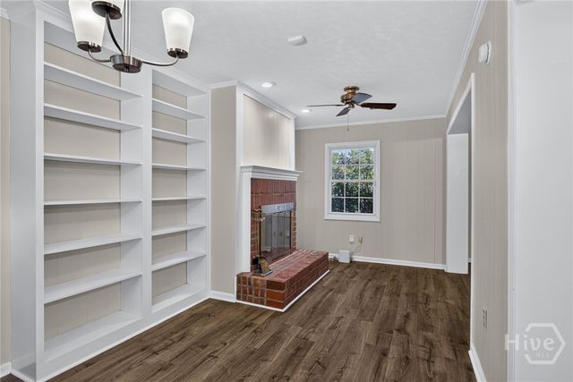 106 Greenbriar Drive, Savannah, GA 31419