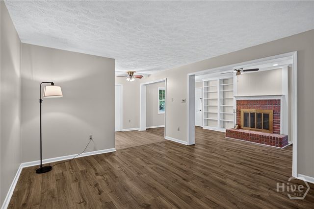 106 Greenbriar Drive, Savannah, GA 31419