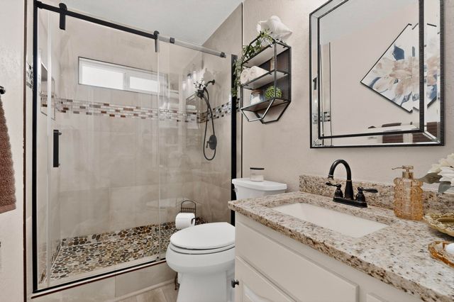 202 Wayne Road NW, Albuquerque, NM 87114