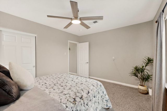 202 Wayne Road NW, Albuquerque, NM 87114