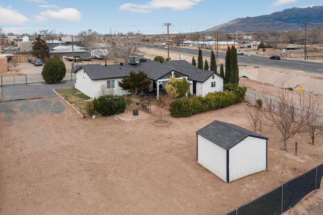 202 Wayne Road NW, Albuquerque, NM 87114