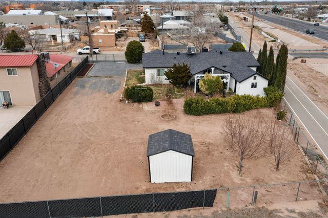 202 Wayne Road NW, Albuquerque, NM 87114
