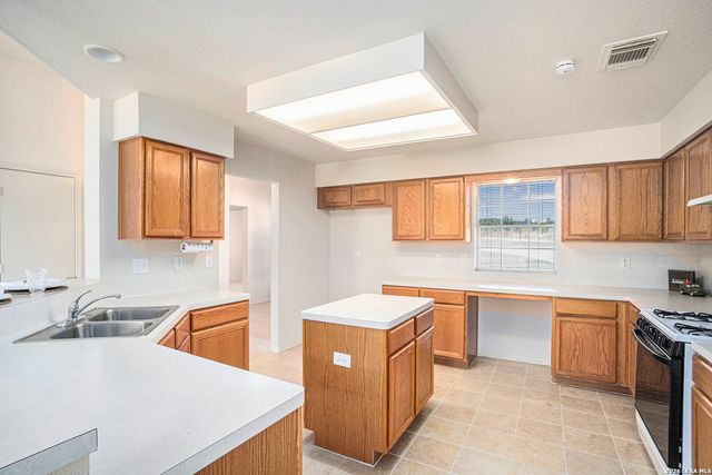 50710 Interstate 10, Comfort, TX 78013