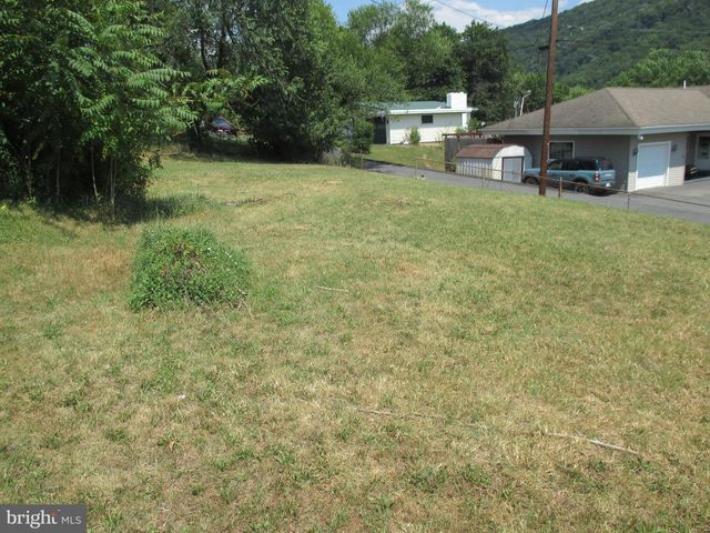 355 GRAND AVE, Keyser, WV 26726